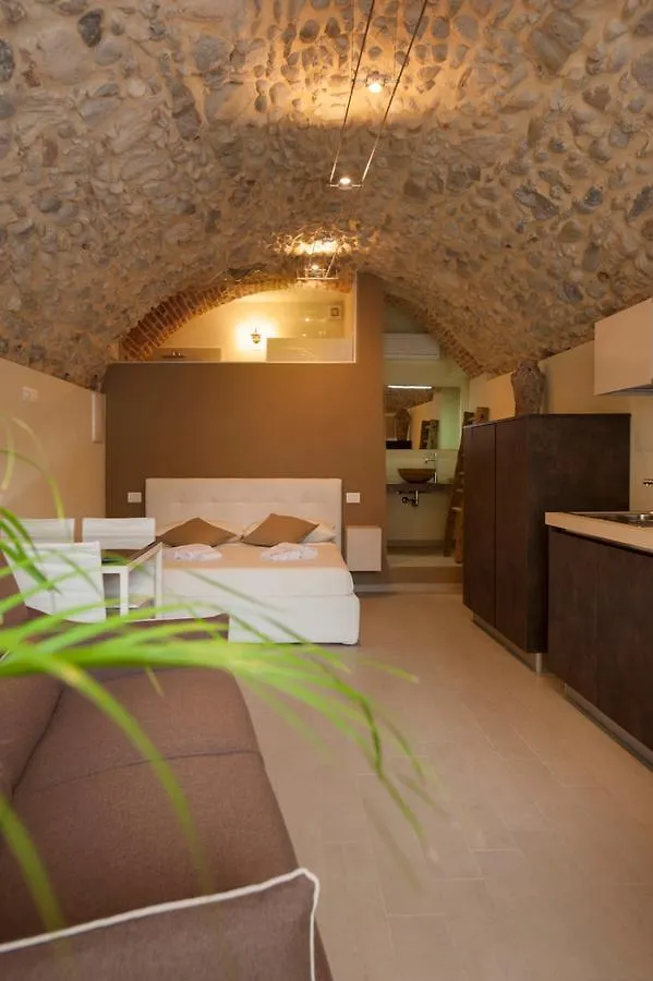 La Bellavita Del Garda Luxury Apartments San Felice del Benaco Italy