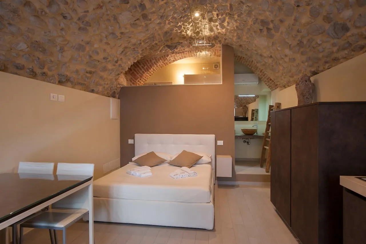 La Bellavita Del Garda Luxury Apartments San Felice del Benaco Holiday home