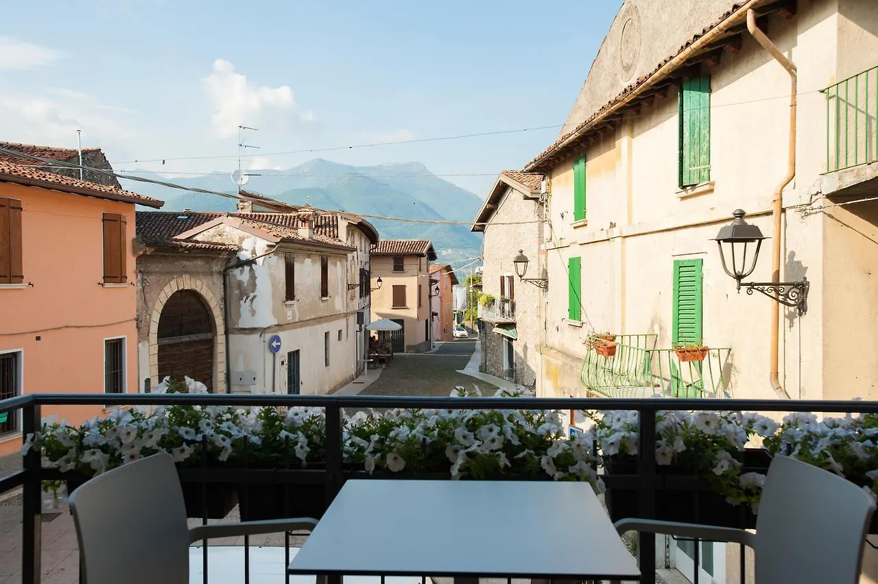 La Bellavita Del Garda Luxury Apartments San Felice del Benaco Italy
